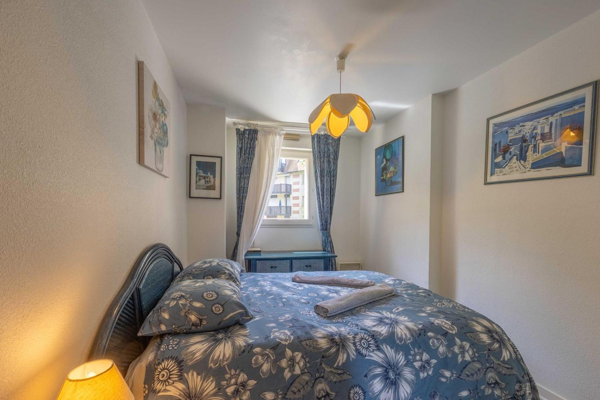 Apartment With Parking And Balcony Near The Beach Deauville Extérieur photo
